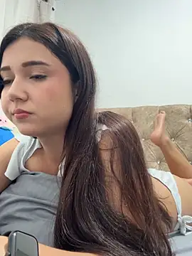 Snapshot of mia_cooper_24 chatting on February 19, 3:24 am mia cooper 24 online show from February 19, 3:24 am