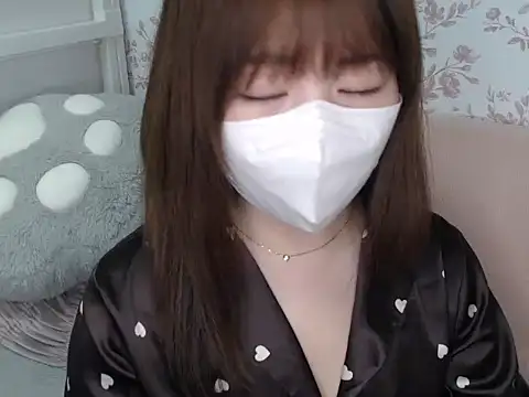 Snapshot of mei_hosina chatting on February 5, 3:49 pm mei hosina online show from February 5, 3:49 pm