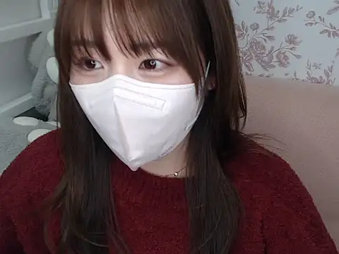 Snapshot of mei_hosina chatting on February 7, 6:28 am mei hosina online show from February 7, 6:28 am