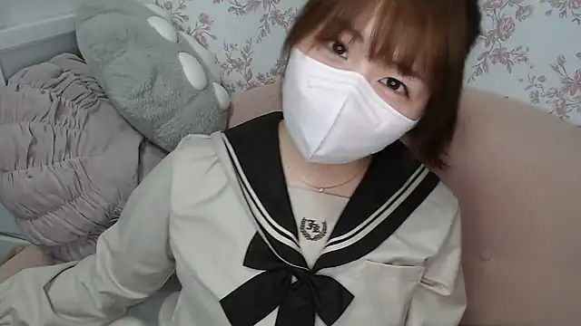 Snapshot of mei_hosina chatting on February 14, 3:53 pm mei hosina online show from February 14, 3:53 pm