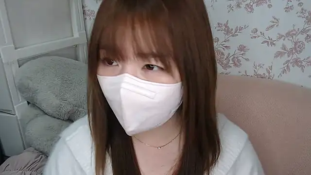 Snapshot of mei_hosina chatting on February 20, 3:45 pm mei hosina online show from February 20, 3:45 pm