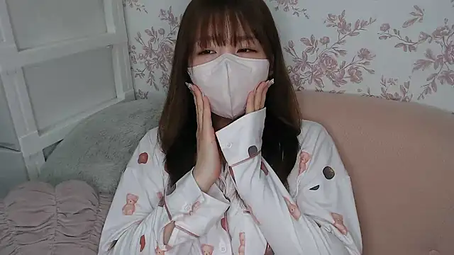 Snapshot of mei_hosina chatting on March 26, 3:50 pm mei hosina online show from March 26, 3:50 pm