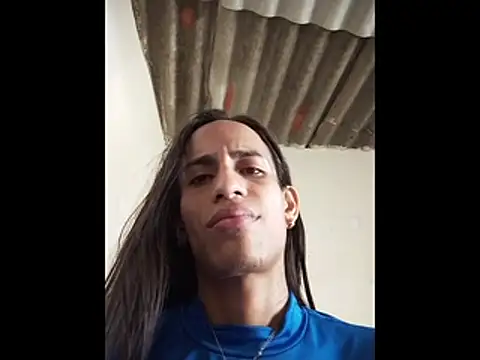 AlexaWarner online show from December 2, 7:09 pm