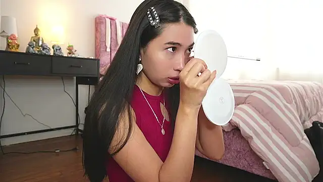 Snapshot of AlessiaVix chatting on February 5, 4:22 pm AlessiaVix online show from February 5, 4:22 pm