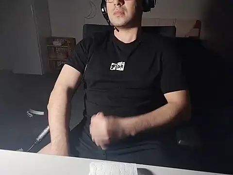 mrKerem123 online show from February 23, 10:07 pm