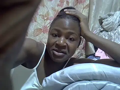 violababy03 online show from December 16, 5:34 am