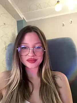 Kimsweet7 online show from December 11, 7:03 pm