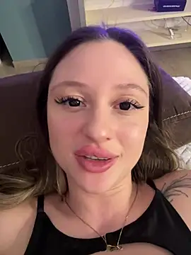 Kimsweet7 online show from January 25, 9:14 pm