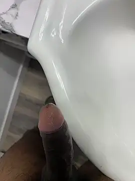 Snapshot of carlossdfr chatting on September 14, 3:38 am carlossdfr online show from September 14, 3:38 am