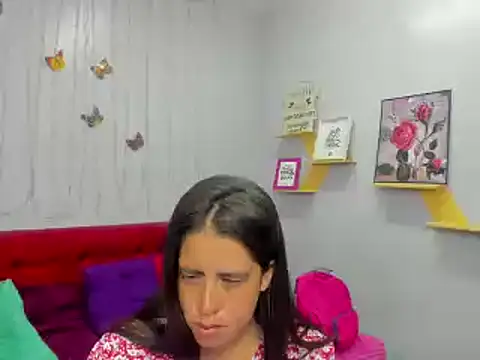 kathina giraldo online show from January 25, 12:37 pm