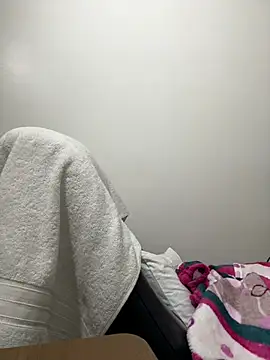 SofiaG  online show from December 25, 12:16 am