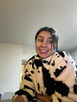 SofiaG  online show from March 4, 1:34 am