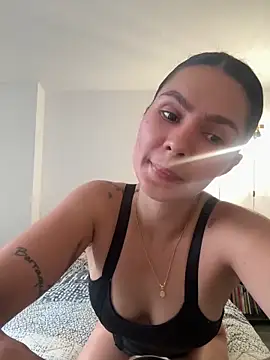 SofiaG  online show from March 14, 10:27 pm