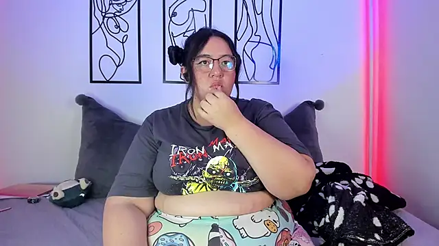 RubyPirsso18 online show from March 22, 10:15 pm