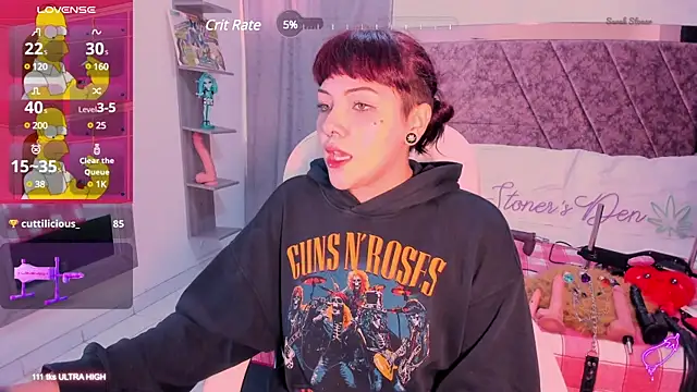 Sarah-Stoner online show from March 17, 7:15 pm