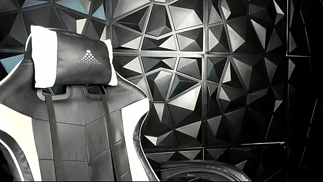 HelueHorny13 online show from March 15, 2:24 am