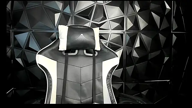 HelueHorny13 online show from March 19, 3:20 am