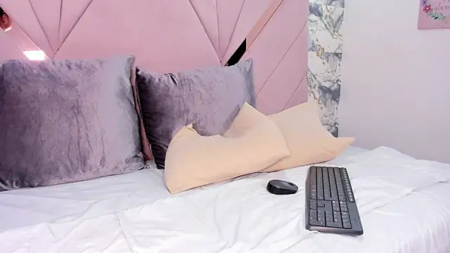 kaylin jann online show from February 17, 5:19 pm