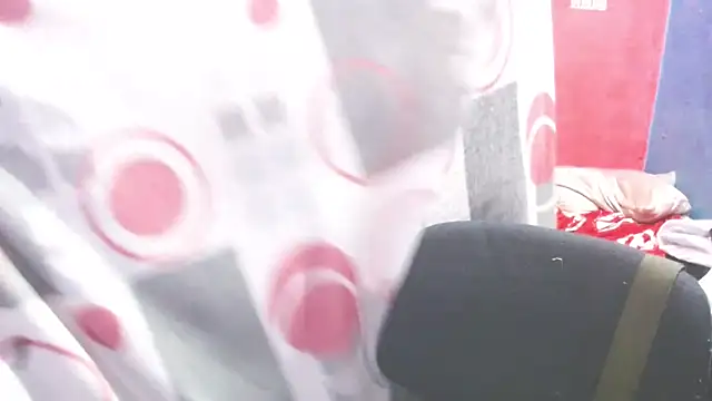 loretybig online show from April 5, 3:09 pm