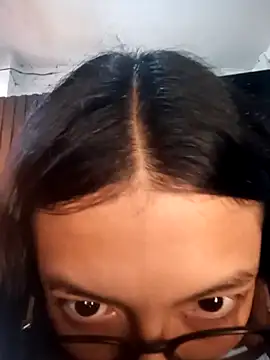 Lunita 5 online show from February 26, 4:50 pm