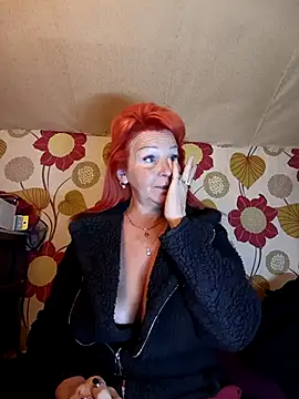 CassandraSandra44 online show from April 7, 5:08 am