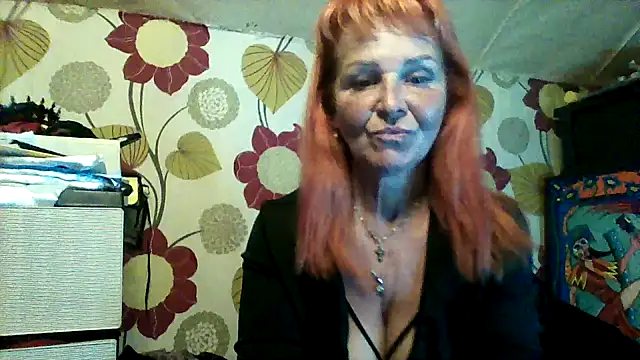 CassandraSandra44 online show from April 13, 4:12 pm