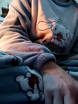 JasminePham online show from February 4, 12:08 am