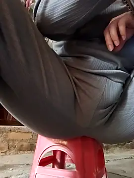 JasminePham online show from March 3, 7:21 am