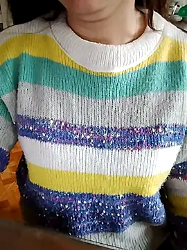 JasminePham online show from January 16, 7:45 am