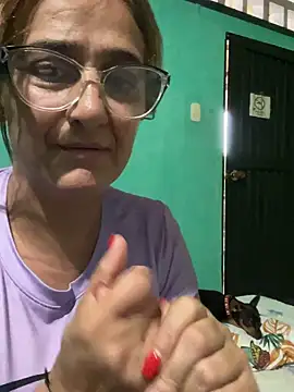 Snapshot of anastasia_and_jordan chatting on November 2, 11:01 am anastasia and jordan online show from November 2, 11:01 am