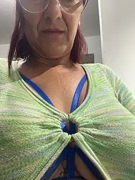 Snapshot of anastasia_and_jordan chatting on February 4, 9:04 am anastasia and jordan online show from February 4, 9:04 am