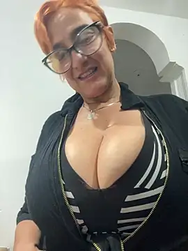 Snapshot of anastasia_and_jordan chatting on March 3, 8:09 am anastasia and jordan online show from March 3, 8:09 am