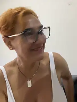 Snapshot of anastasia_and_jordan chatting on March 10, 12:21 pm anastasia and jordan online show from March 10, 12:21 pm