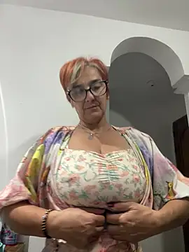 Snapshot of anastasia_and_jordan chatting on March 31, 8:37 am anastasia and jordan online show from March 31, 8:37 am