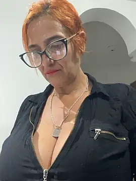 anastasia and jordan online show from May 22, 9:37 am