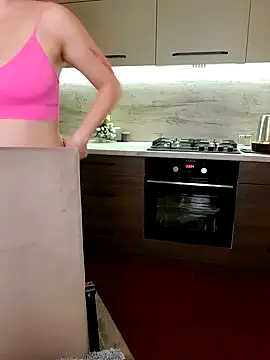 Cute Hot Alice online show from January 14, 8:26 pm