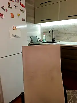 Cute Hot Alice online show from February 17, 9:30 pm