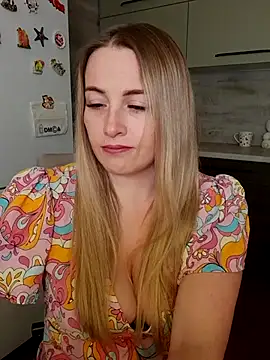 Cute Hot Alice online show from March 8, 12:22 am