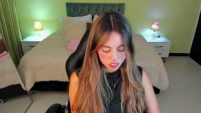  Charlotte evans 1 online show from February 5, 10:58 pm