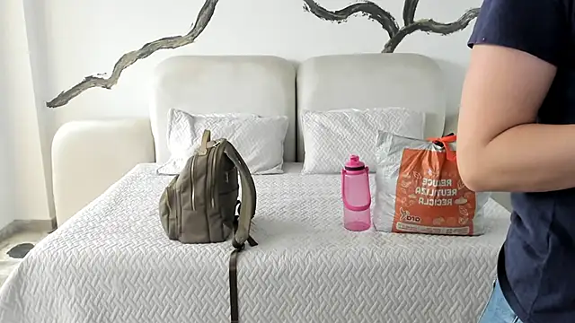 BridgetRodriguez online show from January 30, 12:27 pm