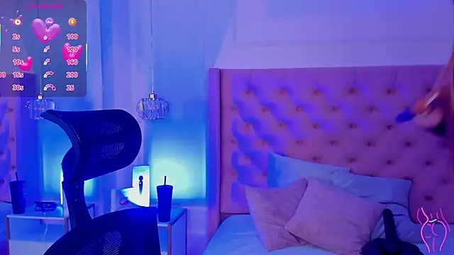 mia schwarz online show from September 15, 4:45 am