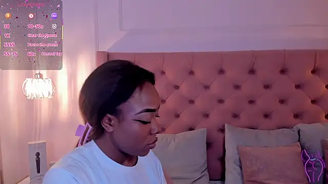 mia schwarz online show from September 19, 10:10 pm