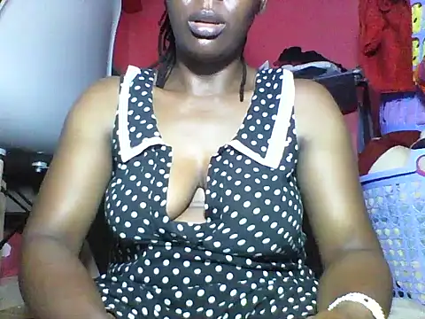 Snapshot of Sweet-piie chatting on October 4, 5:22 pm Sweet-piie online show from October 4, 5:22 pm