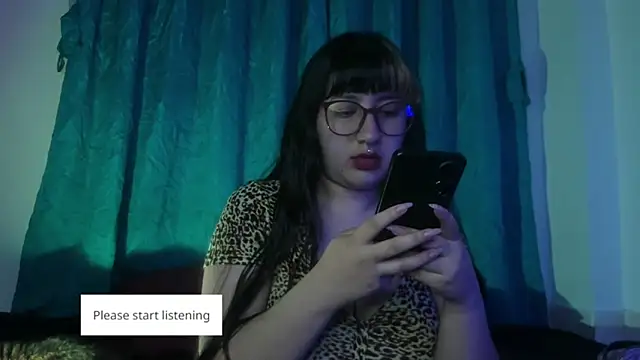 larissa01  online show from December 16, 12:04 am