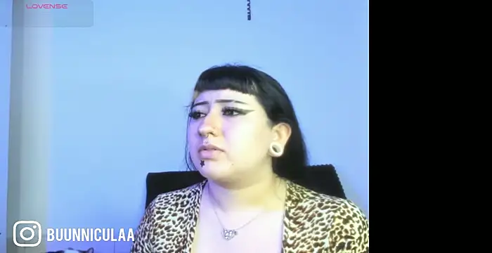 larissa01  online show from February 22, 10:19 pm