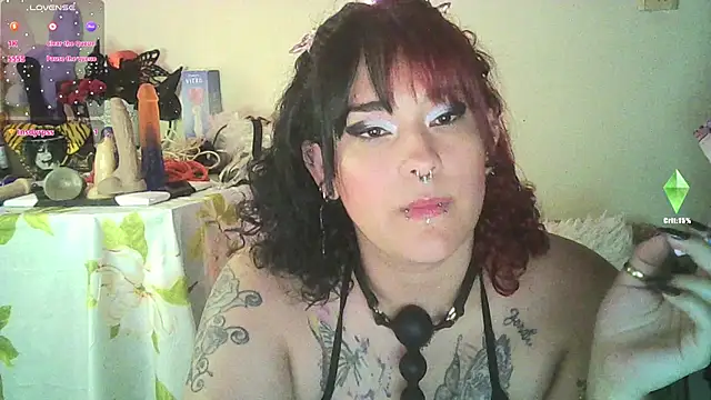 Ruby Skywalker  online show from January 22, 2:26 am