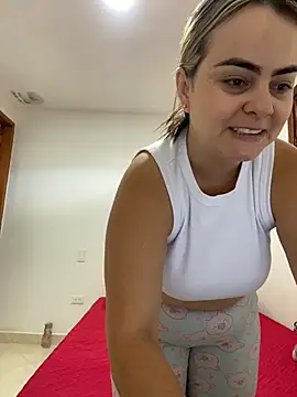 Im Amelia online show from November 25, 12:38 pm