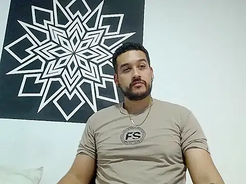 Snapshot of _CHRIS-DENNIS_ chatting on April 5, 2:09 am CHRIS-DENNIS online show from April 5, 2:09 am