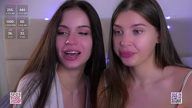 Snapshot of vivid_girls_vg chatting on February 19, 7:15 am vivid girls vg online show from February 19, 7:15 am