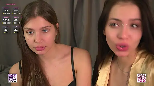 Snapshot of vivid_girls_vg chatting on April 14, 8:42 am vivid girls vg online show from April 14, 8:42 am